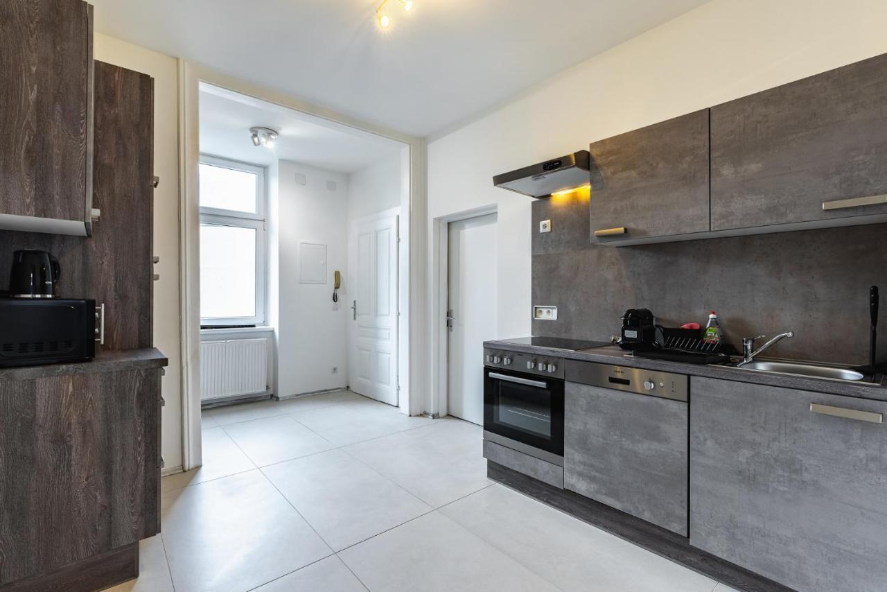 Newley Renovated Apartment Next To Hannovermarkt Wien Exteriör bild